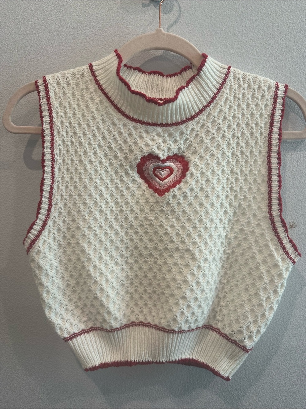Cider cropped sweater vest. Size L - Picture 4 of 5